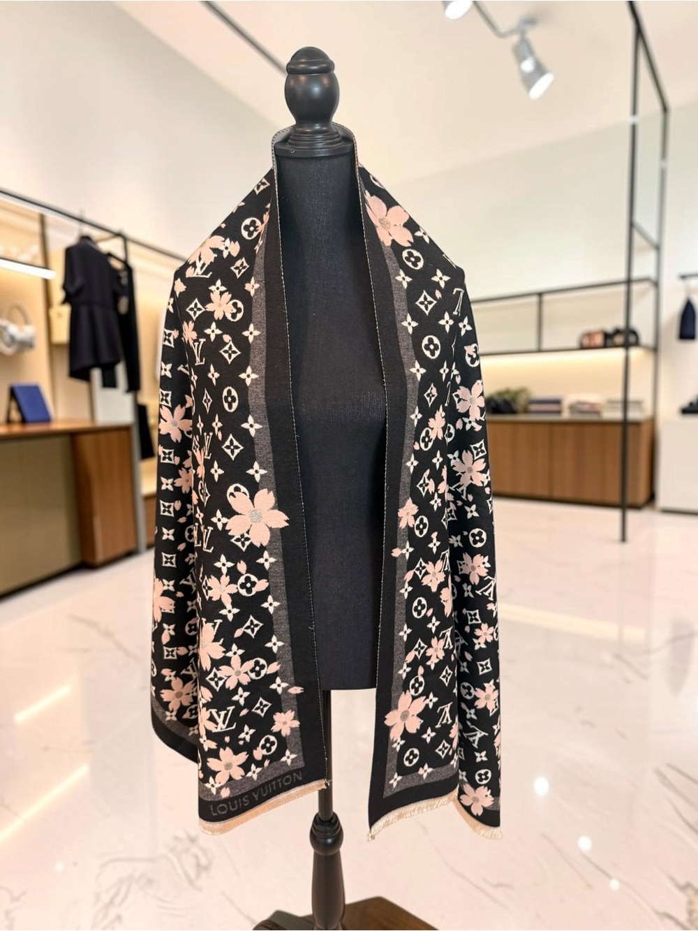 NWOT Source Unknown Black & Pink Monogram Floral Wrap